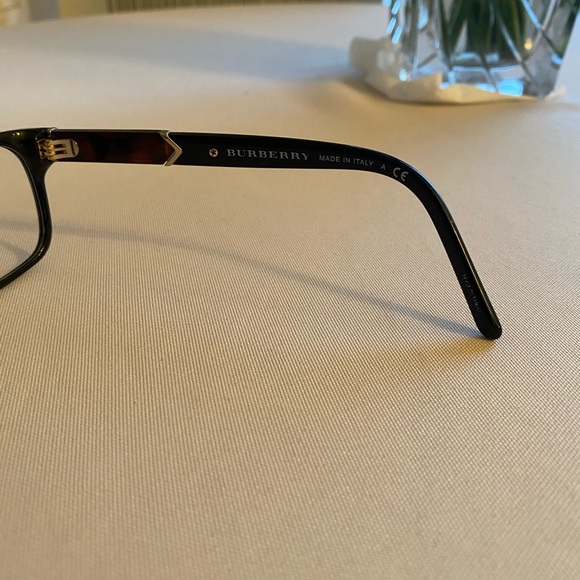 Authentic Burberry Eyeglasses - Picture 5 of 6